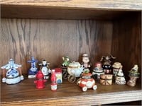 Miniature trinket boxes, including Dutch woman