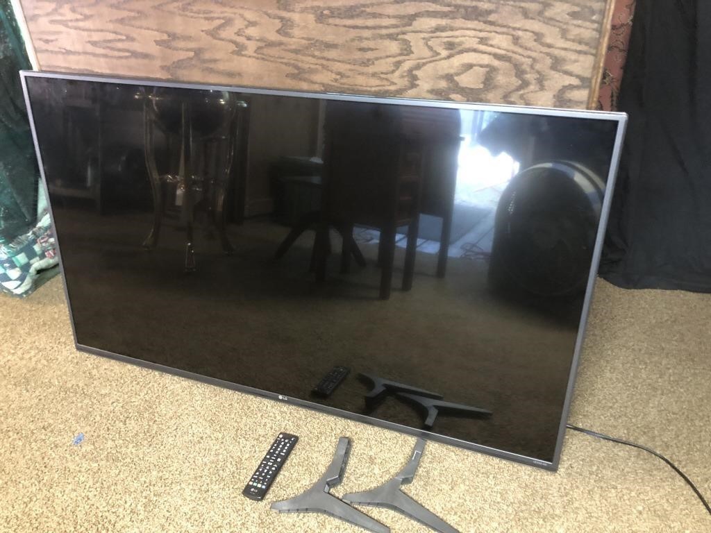 54" LG TV w/ remote