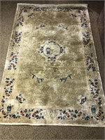 84"x 55" Area Rug in good condition