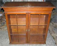 Walnut display cabinet with 2 shelves