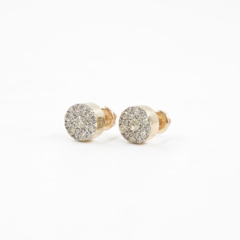 .40 Ct Diamond Stud Earrings 10 Kt