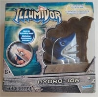 Illumivor Hydro-Jaw Radio Controlled Shark NIB