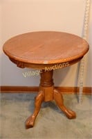 WOODEN SIDE TABLE