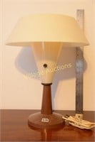 VINTAGE C.N. BURMAN STYLE PLASTIC TABLE LAMP