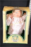 CABBAGE PATCH KIDS PREEMIE WITH PACKAGING