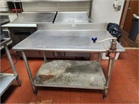 4Ft x30 Ss Table w can Opener