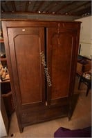 ARMOIRE - NOTE CONDITION