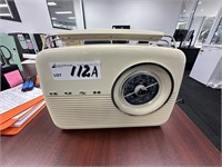 Bush Period Style DAB/AM/FM Radio