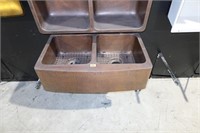 Hammered Copper Farm Style Sink