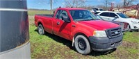 2006 Ford F150 I/2 ton truck as is