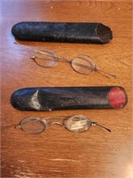 Vintage Glasses Set of 2 w/ Cases