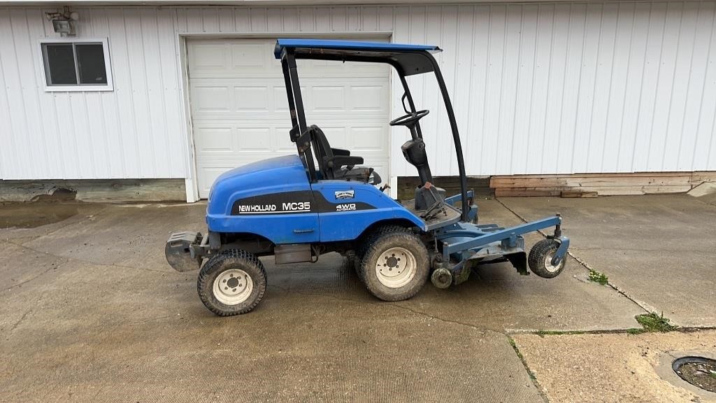 New Holland MC35 Diesel Mower