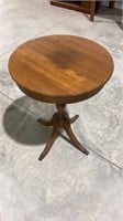 Round table 27” high 19” wide