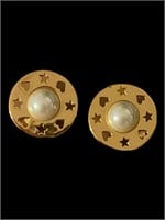Vintage Carolee clip on earrings