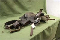 Approx 14.5" Saddle