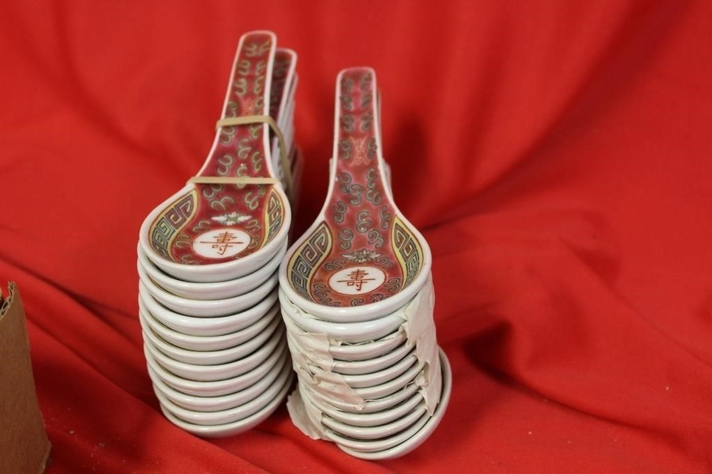 Lot of 22 Large Ceramic Chinese Spoons