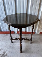29” Parlor Table