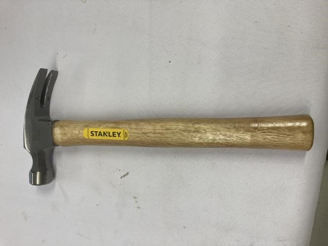 16 Oz Stanley hammer