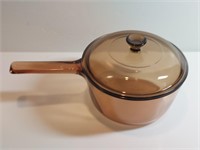 Vision Corning 1.5l Saucepan W Lid. Pyrex Amber