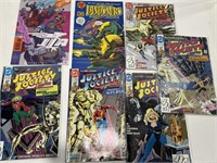 Lot of 7 comic books - DC marvel