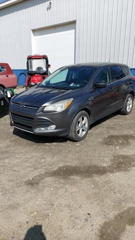 2015 Ford escape 191123 miles