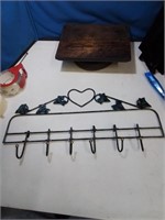 Metal wool hang key or hat rack 24 inches