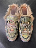 Gucci Fur-lined Slippers