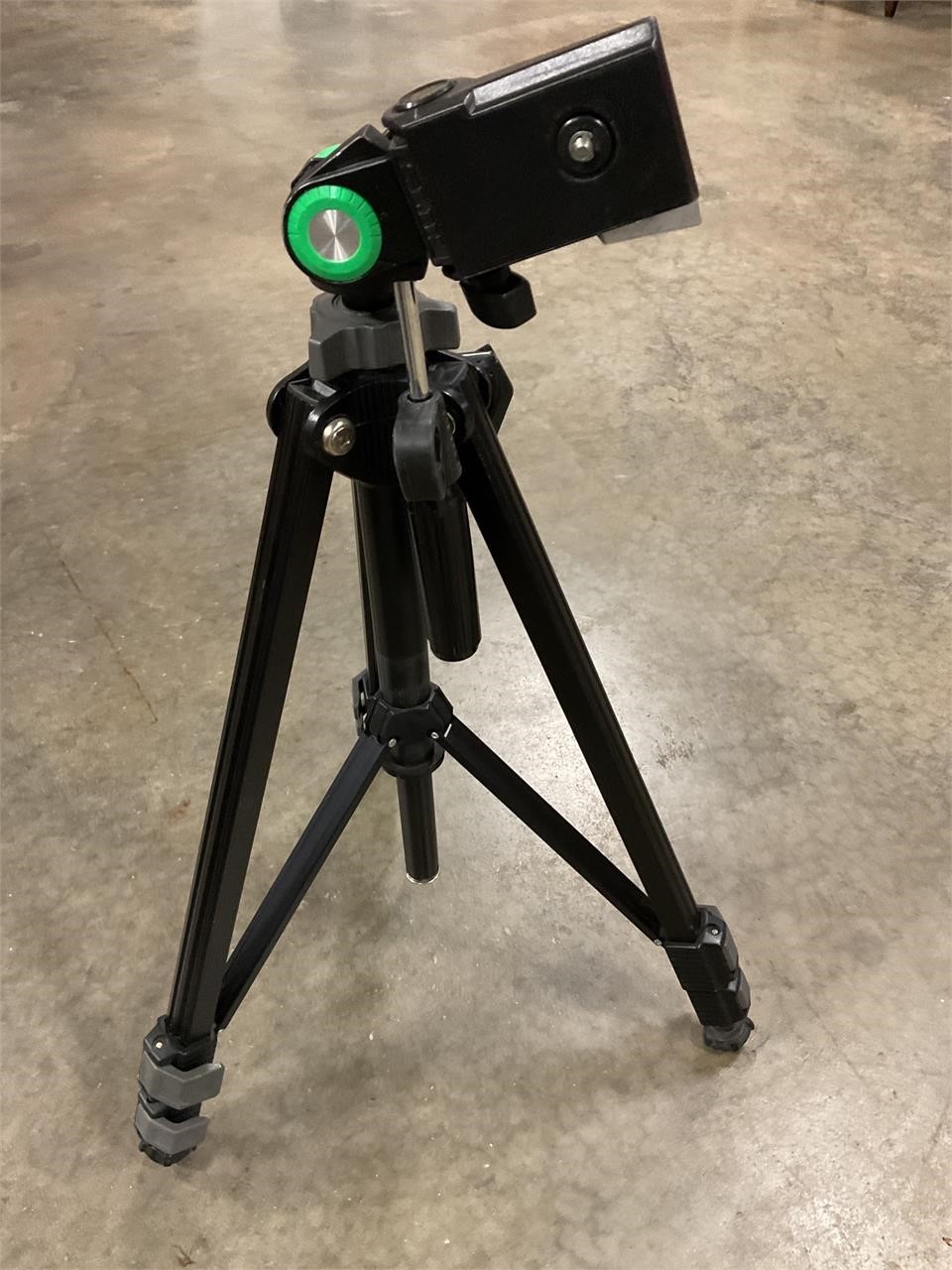 Universal u-112 tripod