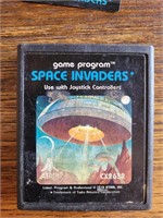 SPACE INVADERS GAME - ATARI