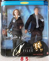 X Files Fight of the Future Ken & Barbie Gift Set-