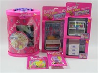 Barbie Rotating Closet + Accessories Mattel