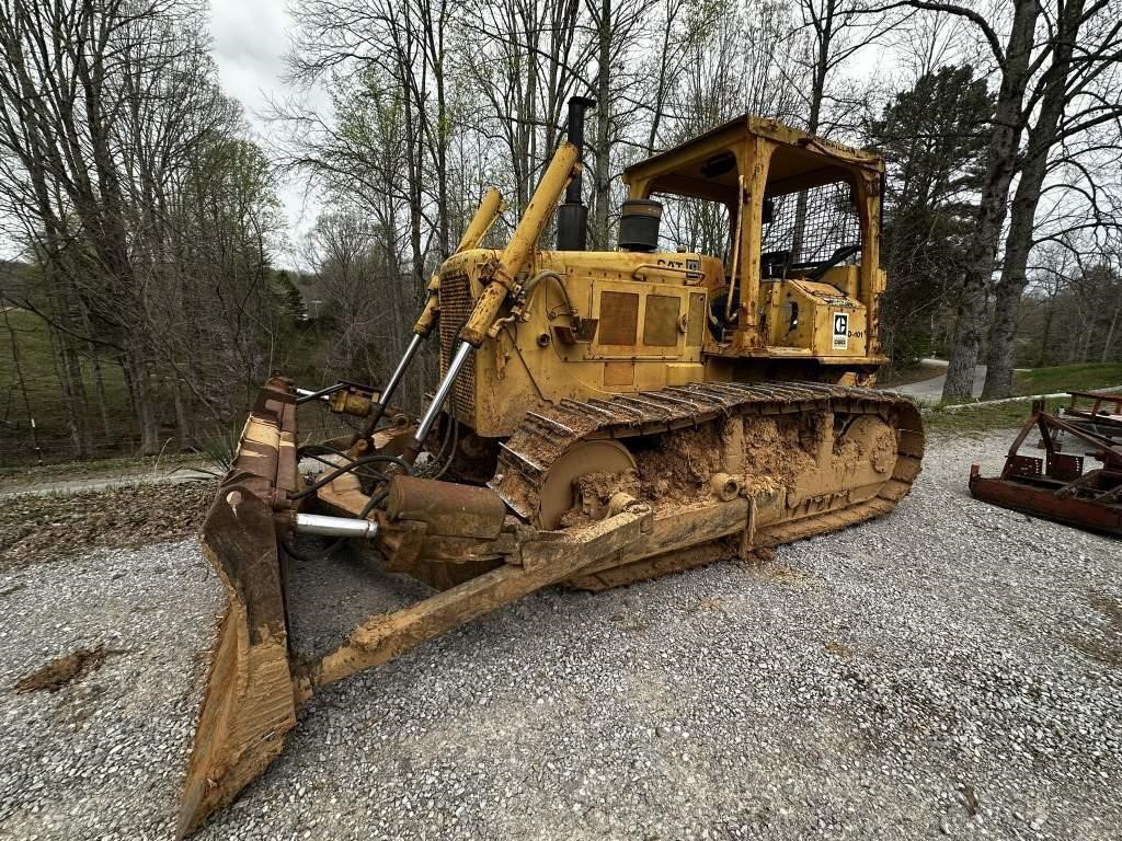 CAT D6D Bulldozer