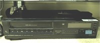 VHS PLAYER WITH REMOTE