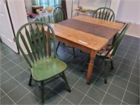 OAK TABLE WITH 2 EXTENSION, 4 CHAIRS