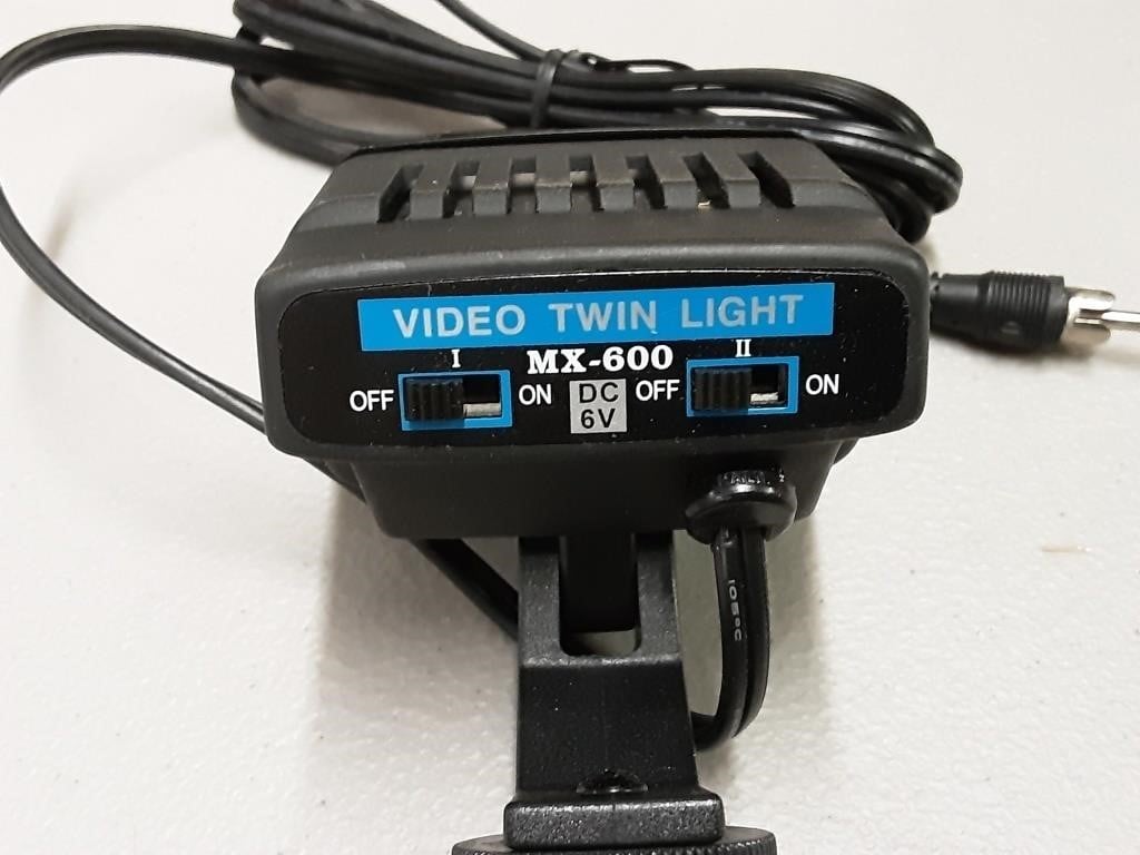 MX-600 DIFFUSED FILTER VIDEO TWIN LIGHT