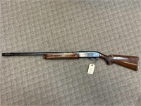 Remington 1100 semi-auto 12 gauge shotgun