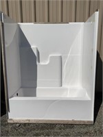 60" LH White Tub/Shower Surround