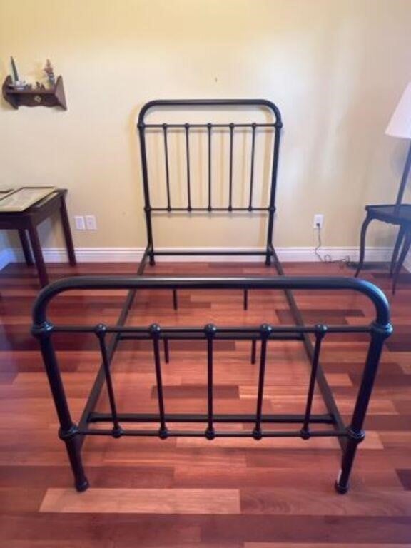 Coaster Company Twin Metal Bed Frame