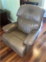 Light brown leather manual recliner