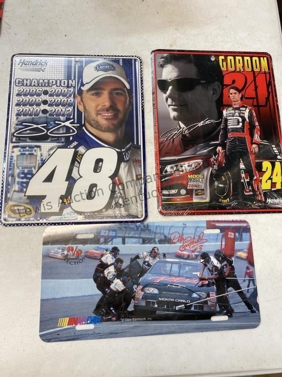 Dale Earnhardt decorative car tag and two tin