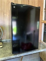 GE Black Mini fridge