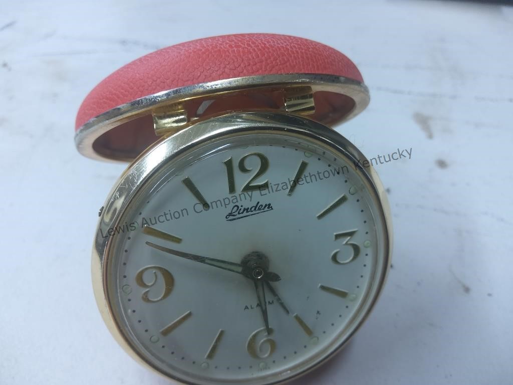 Linder travel alarm clock vintage