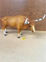 14x7" tall Plastic Longhorn Bull Figurine