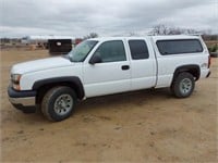 2006 Chevy 1500, 4x4, 207,328 miles showing, ext