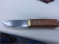 Damascus steel handmade knife