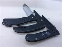 Collection of three pocket knives