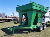 Friesen 240 Seed Tender (DL2131)