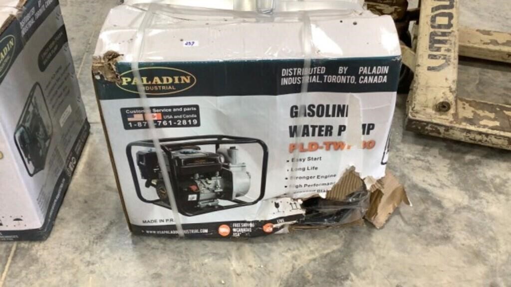 New unused Paladin gasoline water pump 7 hp m