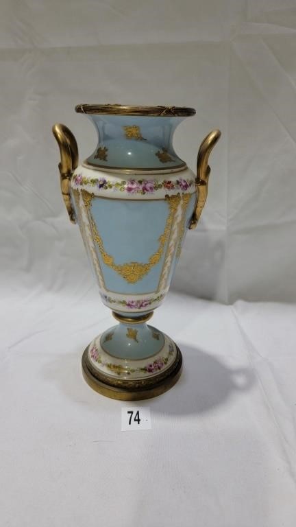 Beautiful early French vase