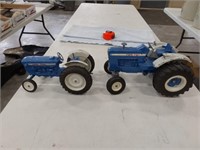 Ford 8000 & Ford 4000 Tractors